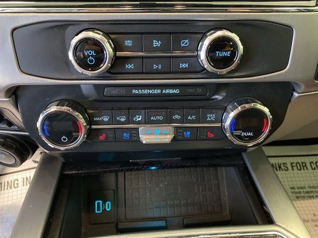 2022 Ford Super Duty F-350 SRW Platinum 4WD Crew Cab 6.75' Box