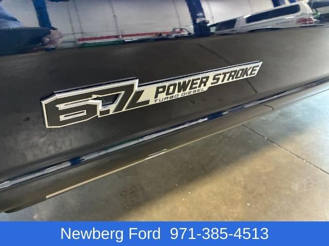 2023 Ford Super Duty F-350 SRW Platinum 4WD Crew Cab 6.75' Box