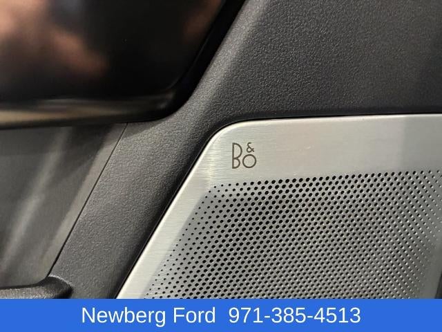 2023 Ford Super Duty F-350 SRW Platinum 4WD Crew Cab 6.75' Box