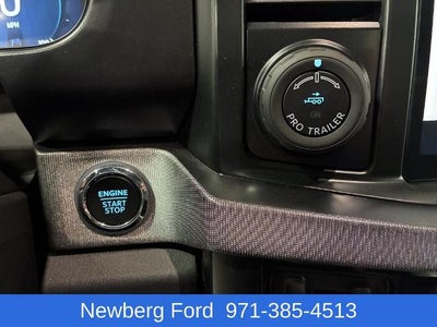 2023 Ford Super Duty F-350 SRW Platinum 4WD Crew Cab 6.75' Box