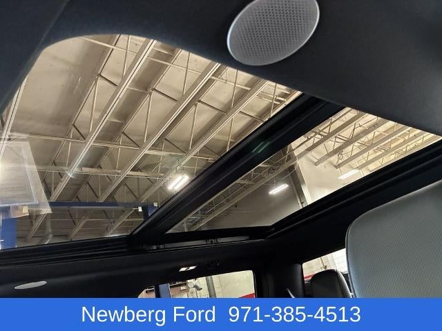 2023 Ford Super Duty F-350 SRW Platinum 4WD Crew Cab 6.75' Box