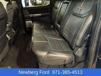 2023 Ford Super Duty F-350 SRW Platinum 4WD Crew Cab 6.75' Box
