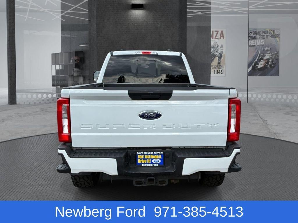 2025 Ford Super Duty F-350 SRW XL 4WD Crew Cab 6.75' Box