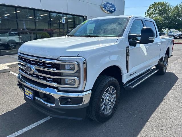 2025 Ford Super Duty F-350 SRW LARIAT 4WD Crew Cab 6.75' Box