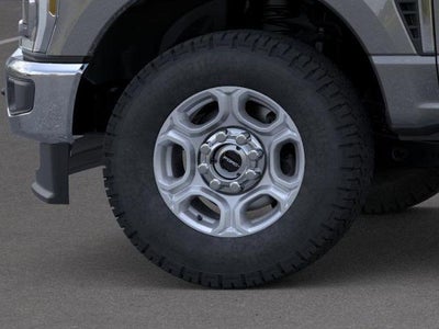 2026 Ford Super Duty F-350 SRW XLT 4WD Crew Cab 6.75' Box