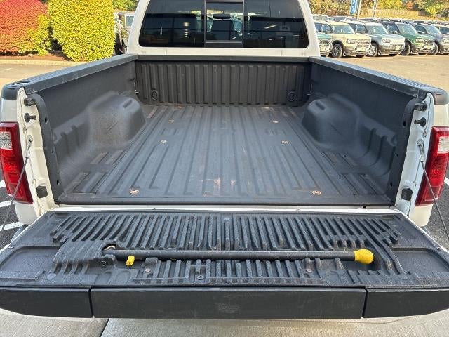 2013 Ford Super Duty F-350 SRW 4WD Crew Cab 6-3/4 Ft Box Lariat