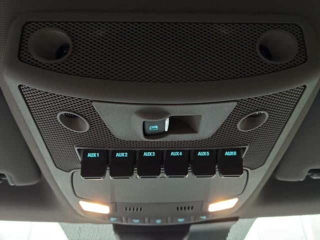 2021 Ford Super Duty F-350 SRW LARIAT 4WD Crew Cab 6.75' Box