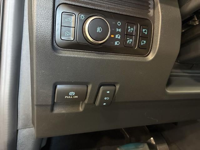 2025 Ford Super Duty F-350 SRW XL 4WD Crew Cab 6.75' Box