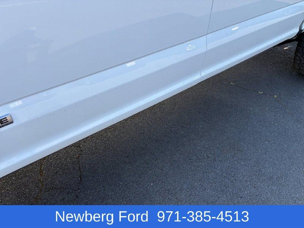 2022 Ford Super Duty F-350 SRW LARIAT 4WD Crew Cab 6.75' Box