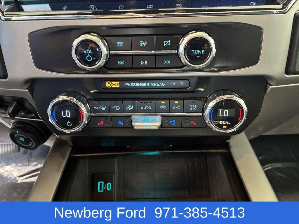 2022 Ford Super Duty F-350 SRW LARIAT 4WD Crew Cab 6.75' Box