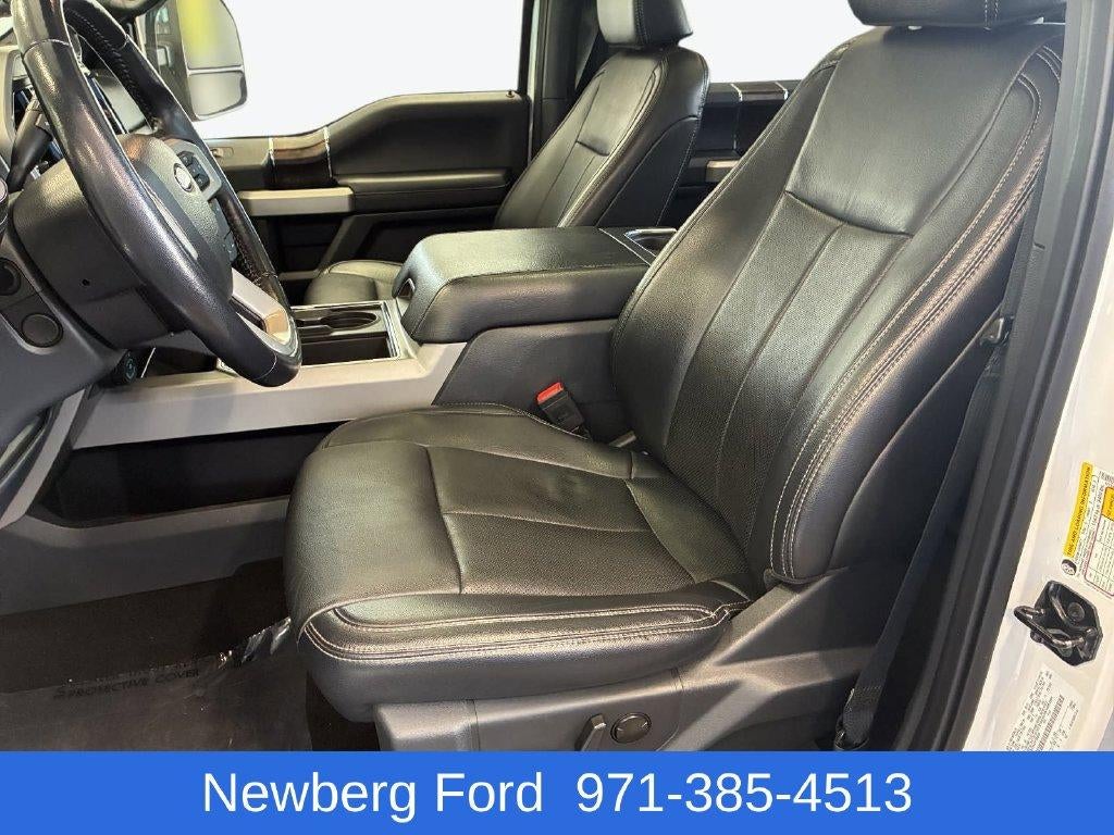 2022 Ford Super Duty F-350 SRW LARIAT 4WD Crew Cab 6.75' Box