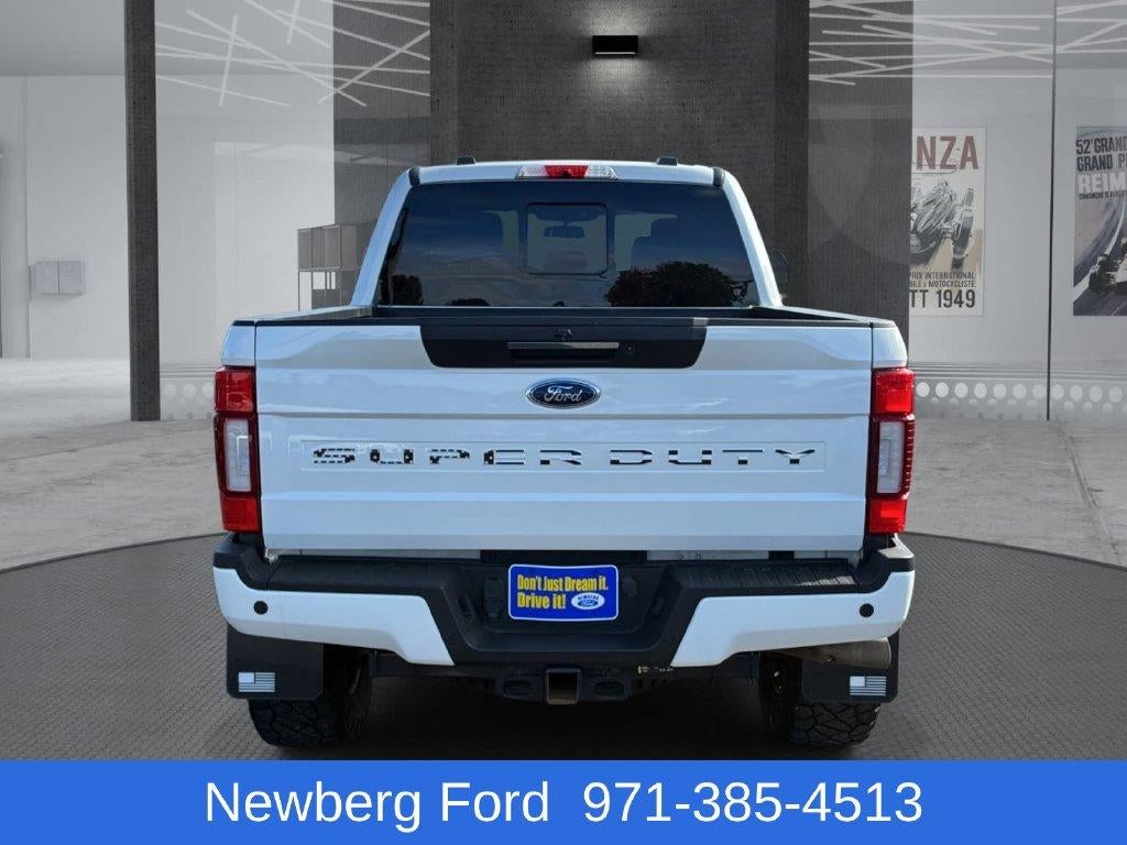 2022 Ford Super Duty F-350 SRW LARIAT 4WD Crew Cab 6.75' Box