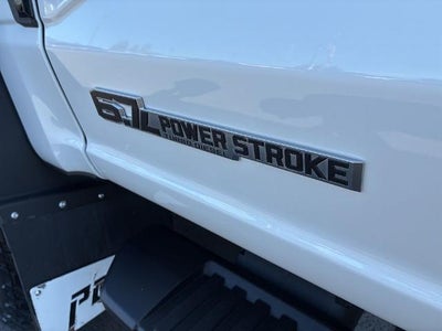 2023 Ford Super Duty F-350 SRW XL 4WD Crew Cab 6.75' Box