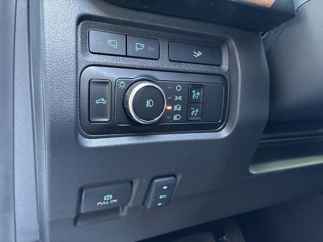 2023 Ford Super Duty F-350 SRW XL 4WD Crew Cab 6.75' Box
