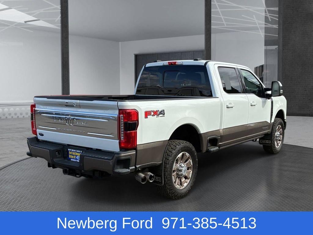 2023 Ford Super Duty F-350 SRW King Ranch 4WD Crew Cab 6.75' Box