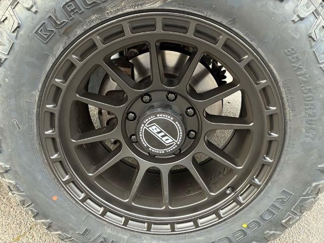 2025 Ford Super Duty F-350 SRW XL 4WD Crew Cab 6.75' Box