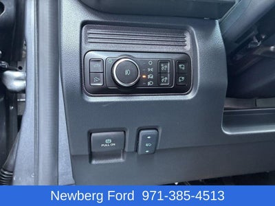 2025 Ford Super Duty F-350 DRW LARIAT 4WD Crew Cab 8' Box