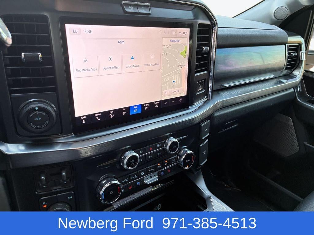 2025 Ford Super Duty F-350 DRW LARIAT 4WD Crew Cab 8' Box