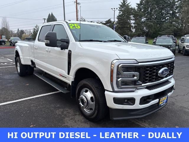 2025 Ford Super Duty F-350 DRW Platinum 4WD Crew Cab 8' Box