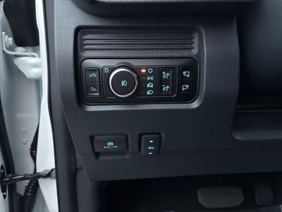 2025 Ford Super Duty F-350 DRW Platinum 4WD Crew Cab 8' Box