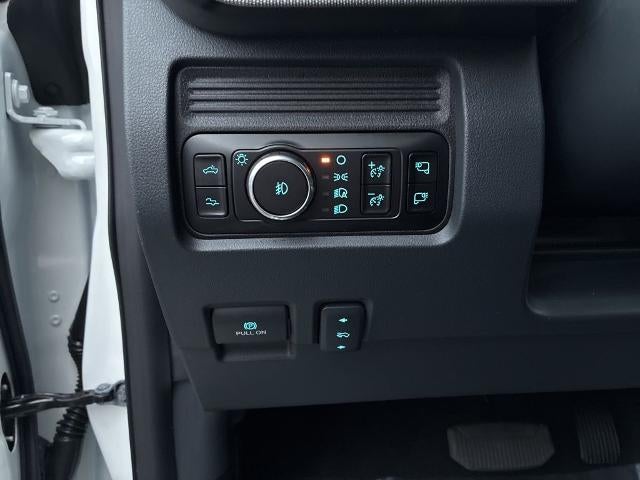 2025 Ford Super Duty F-350 DRW Platinum 4WD Crew Cab 8' Box