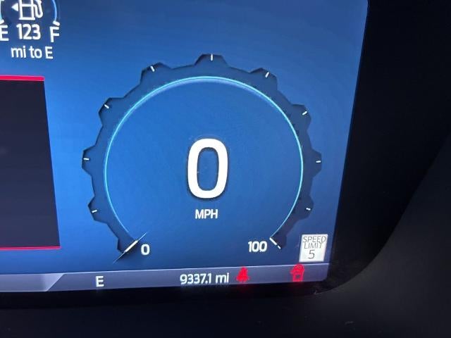 2025 Ford Super Duty F-350 DRW Platinum 4WD Crew Cab 8' Box