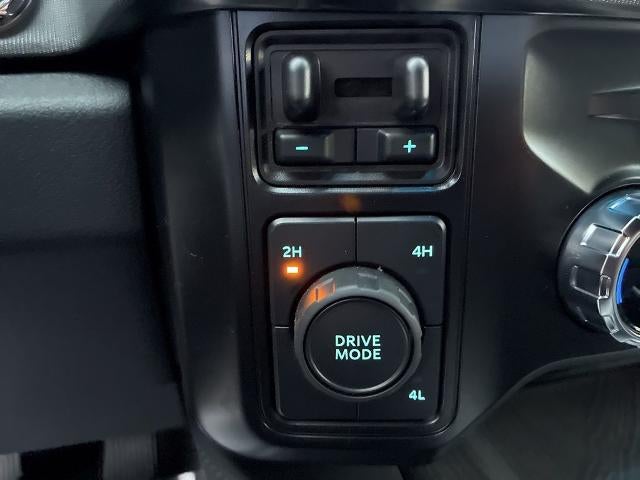 2025 Ford Super Duty F-350 DRW Platinum 4WD Crew Cab 8' Box