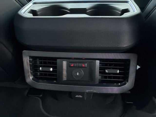 2025 Ford Super Duty F-350 DRW Platinum 4WD Crew Cab 8' Box