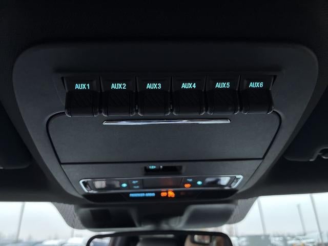 2025 Ford Super Duty F-350 DRW Platinum 4WD Crew Cab 8' Box