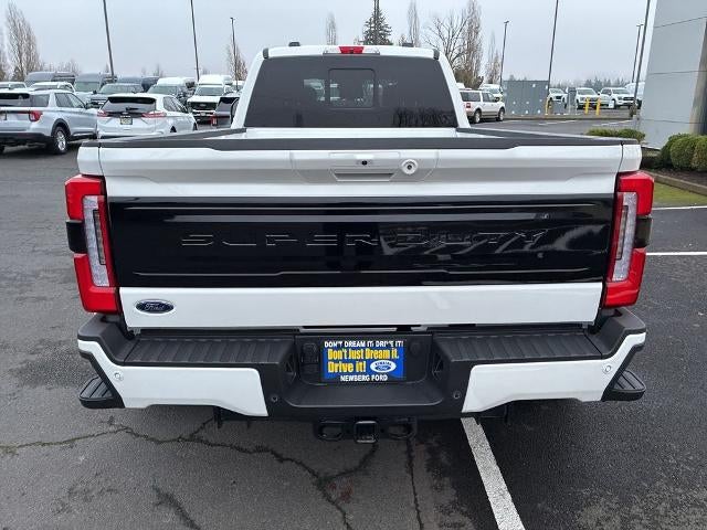 2025 Ford Super Duty F-350 DRW Platinum 4WD Crew Cab 8' Box