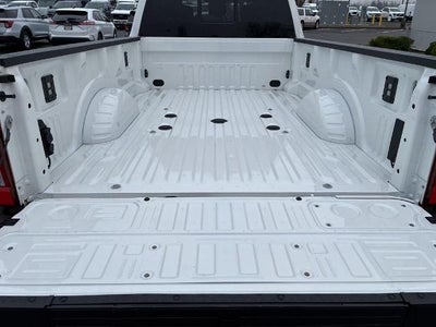 2025 Ford Super Duty F-350 DRW Platinum 4WD Crew Cab 8' Box
