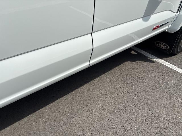 2023 Ford Super Duty F-450 DRW XL 4WD Crew Cab 8' Box