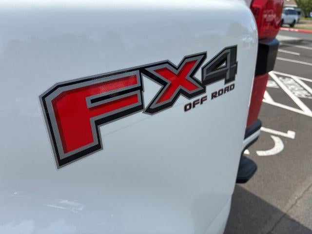 2023 Ford Super Duty F-450 DRW XL 4WD Crew Cab 8' Box