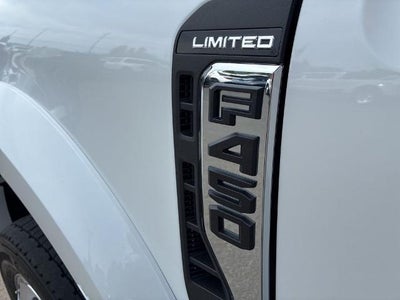 2023 Ford Super Duty F-450 DRW XL 4WD Crew Cab 8' Box