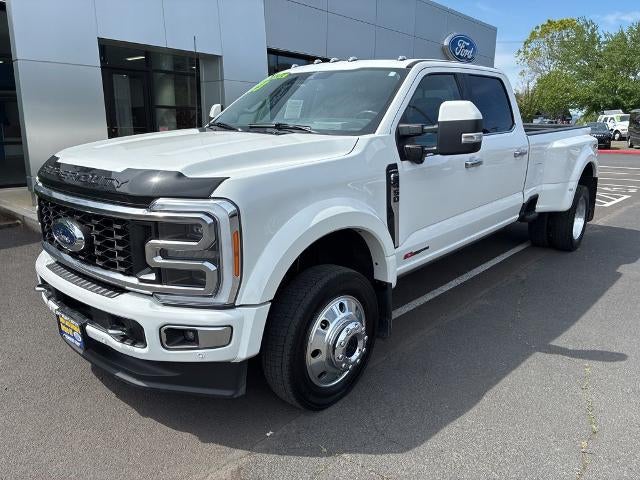 2023 Ford Super Duty F-450 DRW XL 4WD Crew Cab 8' Box