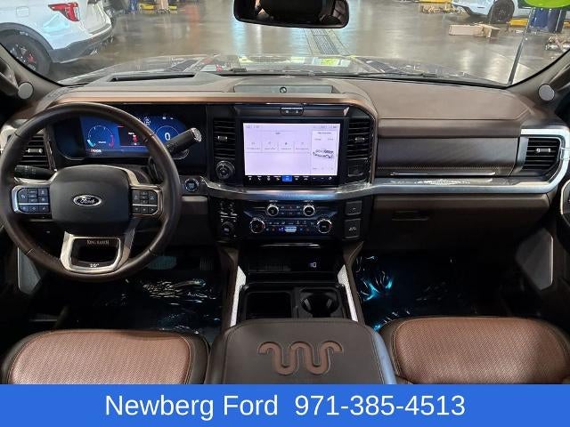 2026 Ford Super Duty F-450 DRW King Ranch 4WD Crew Cab 8' Box