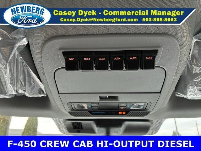 2026 Ford Super Duty F-450 DRW XL 4WD Crew Cab 8' Box
