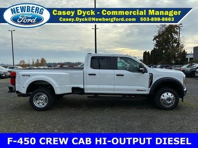 2026 Ford Super Duty F-450 DRW XL 4WD Crew Cab 8' Box