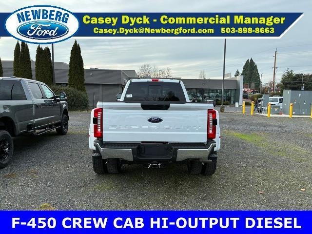 2026 Ford Super Duty F-450 DRW XL 4WD Crew Cab 8' Box