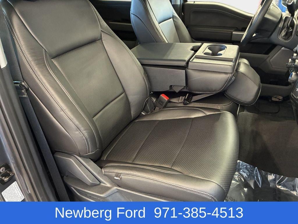2026 Ford Super Duty F-450 DRW XLT 4WD Crew Cab 8' Box