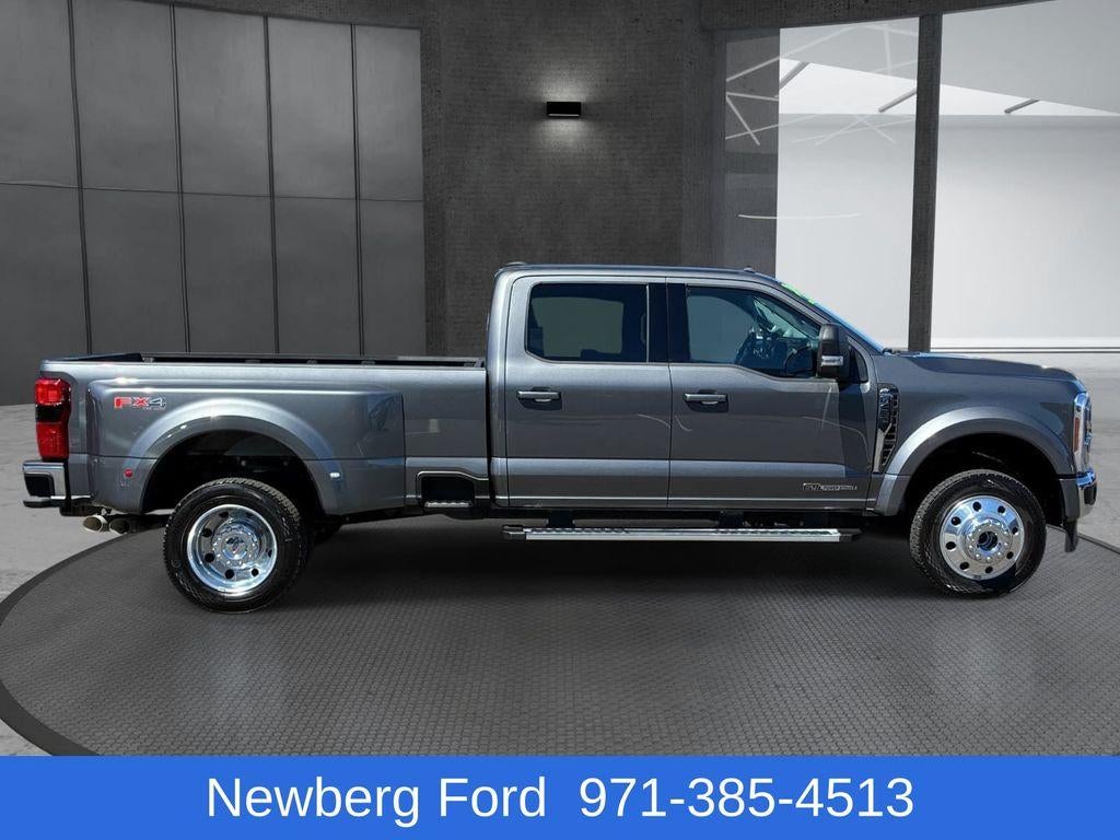 2026 Ford Super Duty F-450 DRW XLT 4WD Crew Cab 8' Box