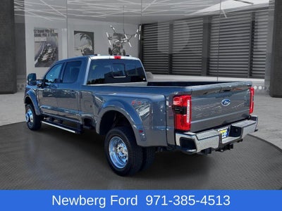 2026 Ford Super Duty F-450 DRW XLT 4WD Crew Cab 8' Box