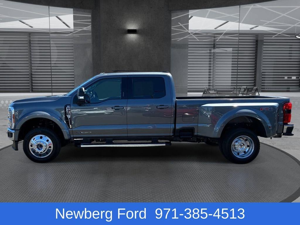 2026 Ford Super Duty F-450 DRW XLT 4WD Crew Cab 8' Box