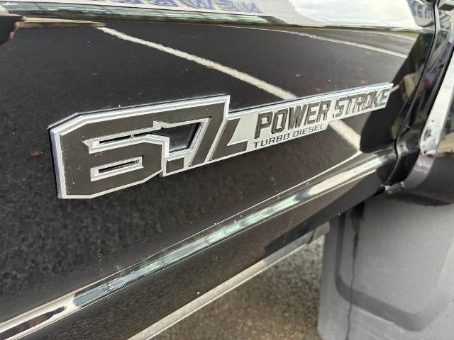 2024 Ford Super Duty F-450 DRW Platinum 4WD Crew Cab 8' Box