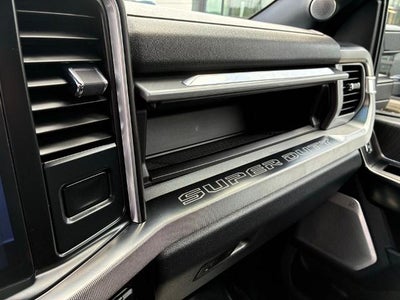 2024 Ford Super Duty F-450 DRW Platinum 4WD Crew Cab 8' Box
