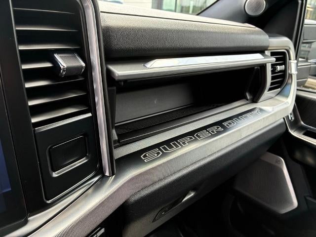 2024 Ford Super Duty F-450 DRW Platinum 4WD Crew Cab 8' Box
