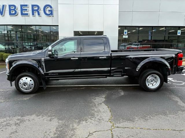 2024 Ford Super Duty F-450 DRW Platinum 4WD Crew Cab 8' Box