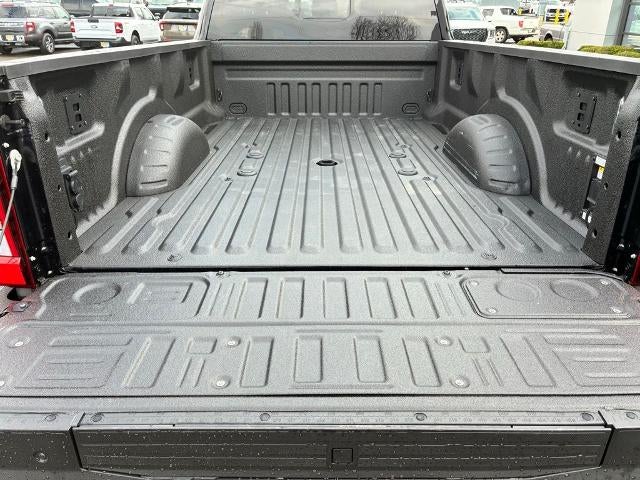 2024 Ford Super Duty F-450 DRW Platinum 4WD Crew Cab 8' Box