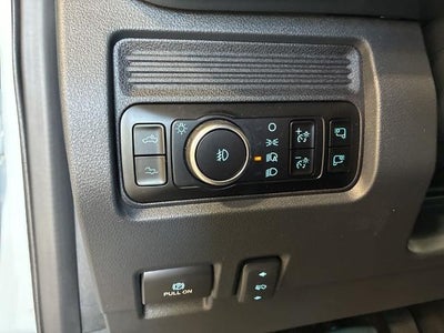 2025 Ford Super Duty F-450 DRW Platinum 4WD Crew Cab 8' Box