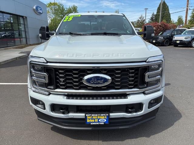 2025 Ford Super Duty F-450 DRW Platinum 4WD Crew Cab 8' Box